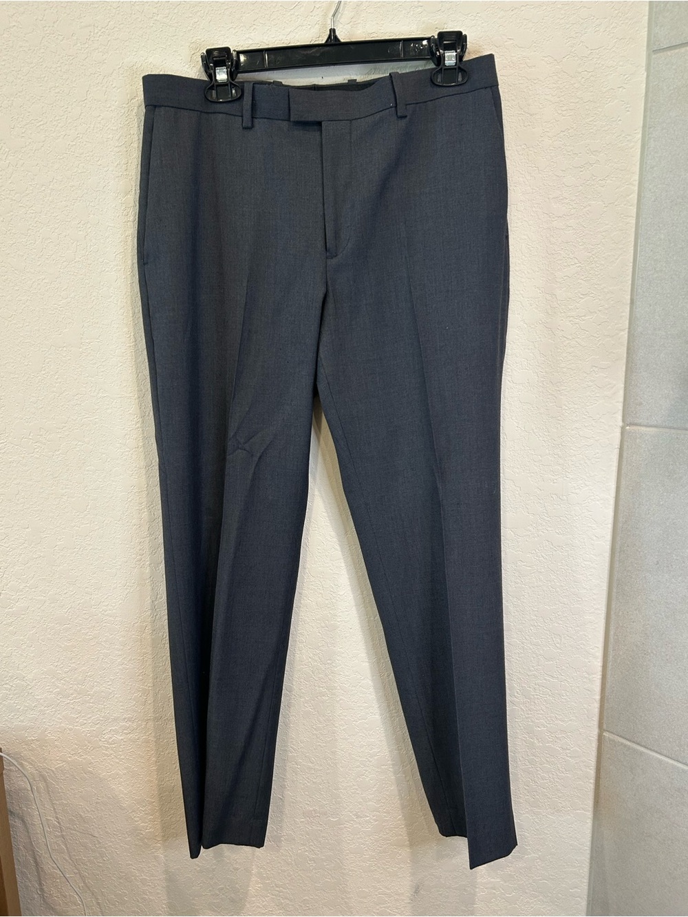 Express Men’s Dress Pants in Charcoal Gray